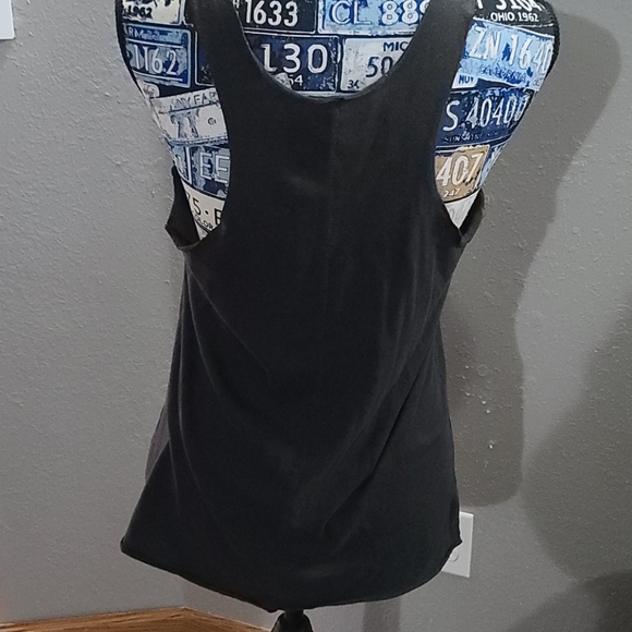 Tank top - Picture 2 of 3